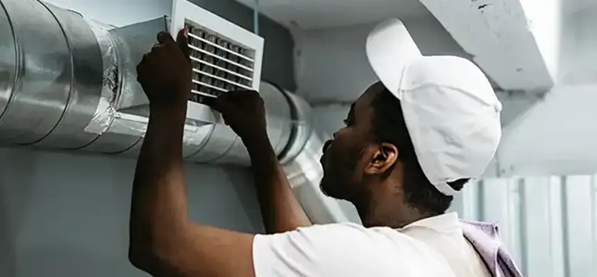 Our Licensed And Insured Cleaners in Muncie, IN